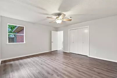 8105 Aspen Street, Texas City, TX 77591 - Photo 23