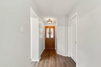 8105 Aspen Street, Texas City, TX 77591 - Photo 5