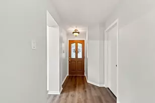 8105 Aspen St, Texas City, TX 77591 - Photo 5