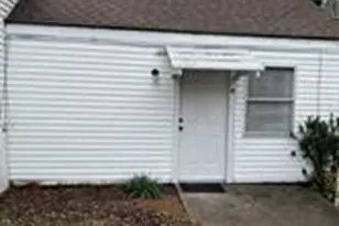 1728 18th St, Huntsville, TX 77340 - Photo 3