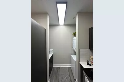 2345 Sage Road #143, Houston, TX 77056 - Photo 9