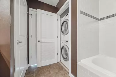 5925 Almeda Road #12015, Houston, TX 77004 - Photo 33