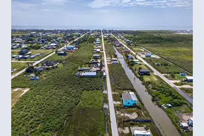 1209 N Jacks Road, Crystal Beach, TX 77650 - Photo 33