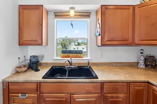 1209 N Jacks Rd, Crystal Beach, TX 77650 - Photo 13