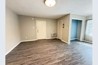 2501 Yoakum Boulevard #16, Houston, TX 77006 - Photo 15