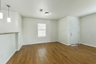 1010 Jeff St, Houston, TX 77091 - Photo 9