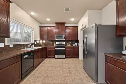 7715 Greenwood Point Drive, Cypress, TX 77433 - Photo 3