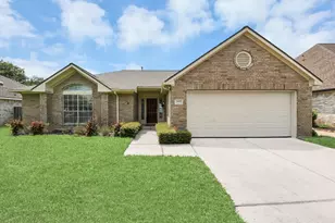 2855 Lakeview Dr, Missouri City, TX 77459 - Photo 1