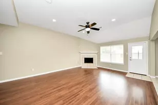 2855 Lakeview Dr, Missouri City, TX 77459 - Photo 5
