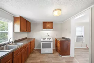 101 Outlar Rd, Wharton, TX 77488 - Photo 9