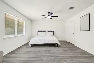 1123 Fallbrook Dr, Houston, TX 77038 - Photo 13