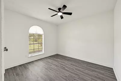 1123 Fallbrook Drive, Houston, TX 77038 - Photo 19