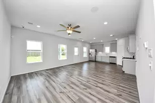 25666 Roy Rogers Ct, Splendora, TX 77372 - Photo 5