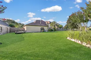 1607 Cascade Falls Dr, Friendswood, TX 77546 - Photo 45