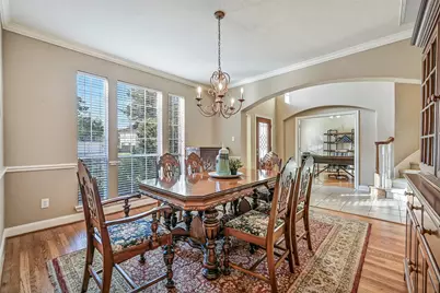 1607 Cascade Falls Drive, Friendswood, TX 77546 - Photo 5