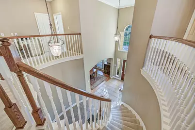 1607 Cascade Falls Drive, Friendswood, TX 77546 - Photo 23