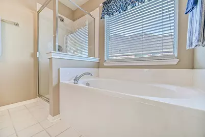 1607 Cascade Falls Drive, Friendswood, TX 77546 - Photo 31