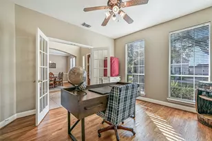1607 Cascade Falls Dr, Friendswood, TX 77546 - Photo 11