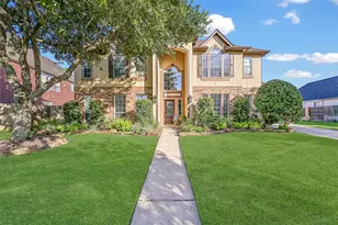 1607 Cascade Falls Dr, Friendswood, TX 77546 - Photo 1