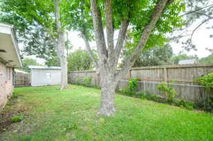 6002 Verdome Ln, Houston, TX 77092 - Photo 47