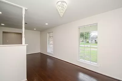 6002 Verdome Lane, Houston, TX 77092 - Photo 11