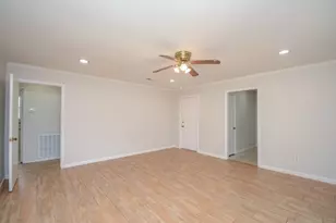 6002 Verdome Ln, Houston, TX 77092 - Photo 17