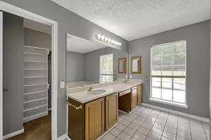 80 Eagle Rock Cir, The Woodlands, TX 77381 - Photo 21