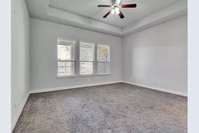 4954 Thunder Creek Lane, Sugar Land, TX 77479 - Photo 19