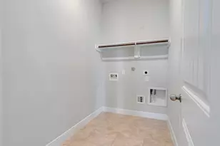 4954 Thunder Creek Ln, Sugar Land, TX 77479 - Photo 17