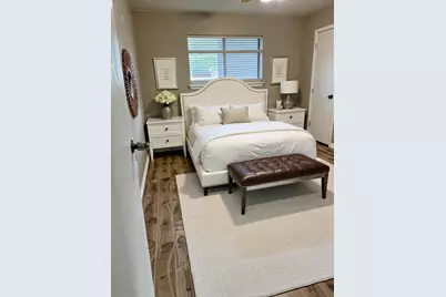 605 Meadowick Drive, Baytown, TX 77521 - Photo 7