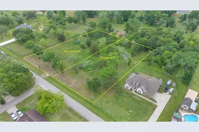 49 Lakeview Drive, Alvin, TX 77511 - Photo 19