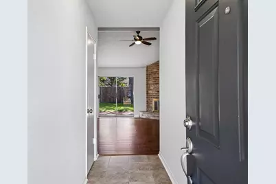 1605 Cypress Hollow Street, Friendswood, TX 77581 - Photo 5