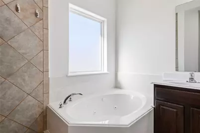 11711 Diamond Court, Mont Belvieu, TX 77535 - Photo 25