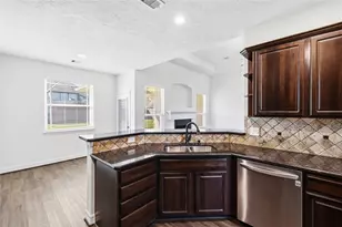 11711 Diamond Ct, Mont Belvieu, TX 77535 - Photo 33