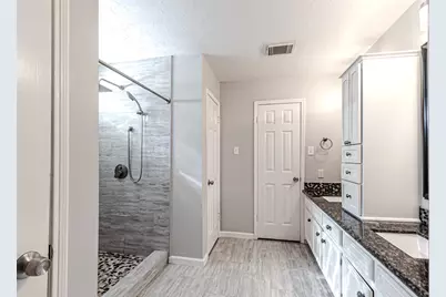 8211 Riverglade Drive, Houston, TX 77095 - Photo 27