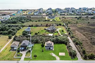 13611 Stewart Rd, Galveston, TX 77554 - Photo 5