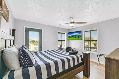 13611 Stewart Road, Galveston, TX 77554 - Photo 15
