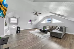 13611 Stewart Rd, Galveston, TX 77554 - Photo 23