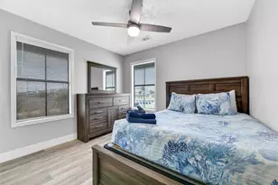 13611 Stewart Rd, Galveston, TX 77554 - Photo 21