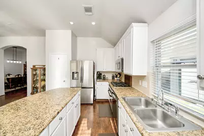 13008 Balsam Lake Court, Pearland, TX 77584 - Photo 21