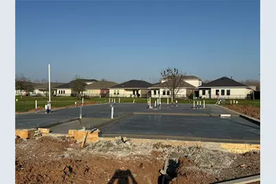 121 Water Grass Trail, Clute, TX 77531 - Photo 17