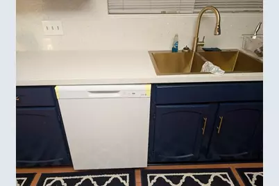 3911 Green Crest Drive, Houston, TX 77082 - Photo 9