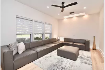 11806 Braesridge Drive, Houston, TX 77071 - Photo 3
