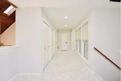 11806 Braesridge Drive, Houston, TX 77071 - Photo 15