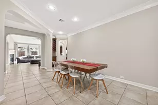 635 Doscher Ln, Sugar Land, TX 77479 - Photo 11