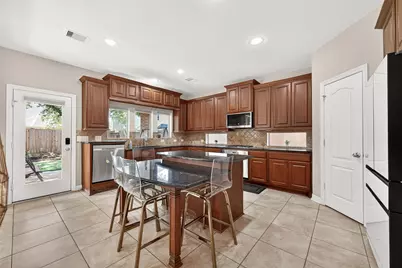 635 Doscher Lane, Sugar Land, TX 77479 - Photo 19