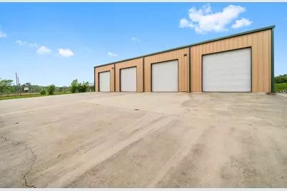 10420 US Hwy 190 W, Point Blank, TX 77364 - Photo 25