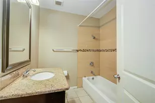 319 Coronado St, Houston, TX 77009 - Photo 25