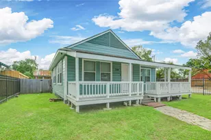 319 Coronado St, Houston, TX 77009 - Photo 3