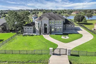 19715 Lake Stone Ct, Tomball, TX 77377 - Photo 1